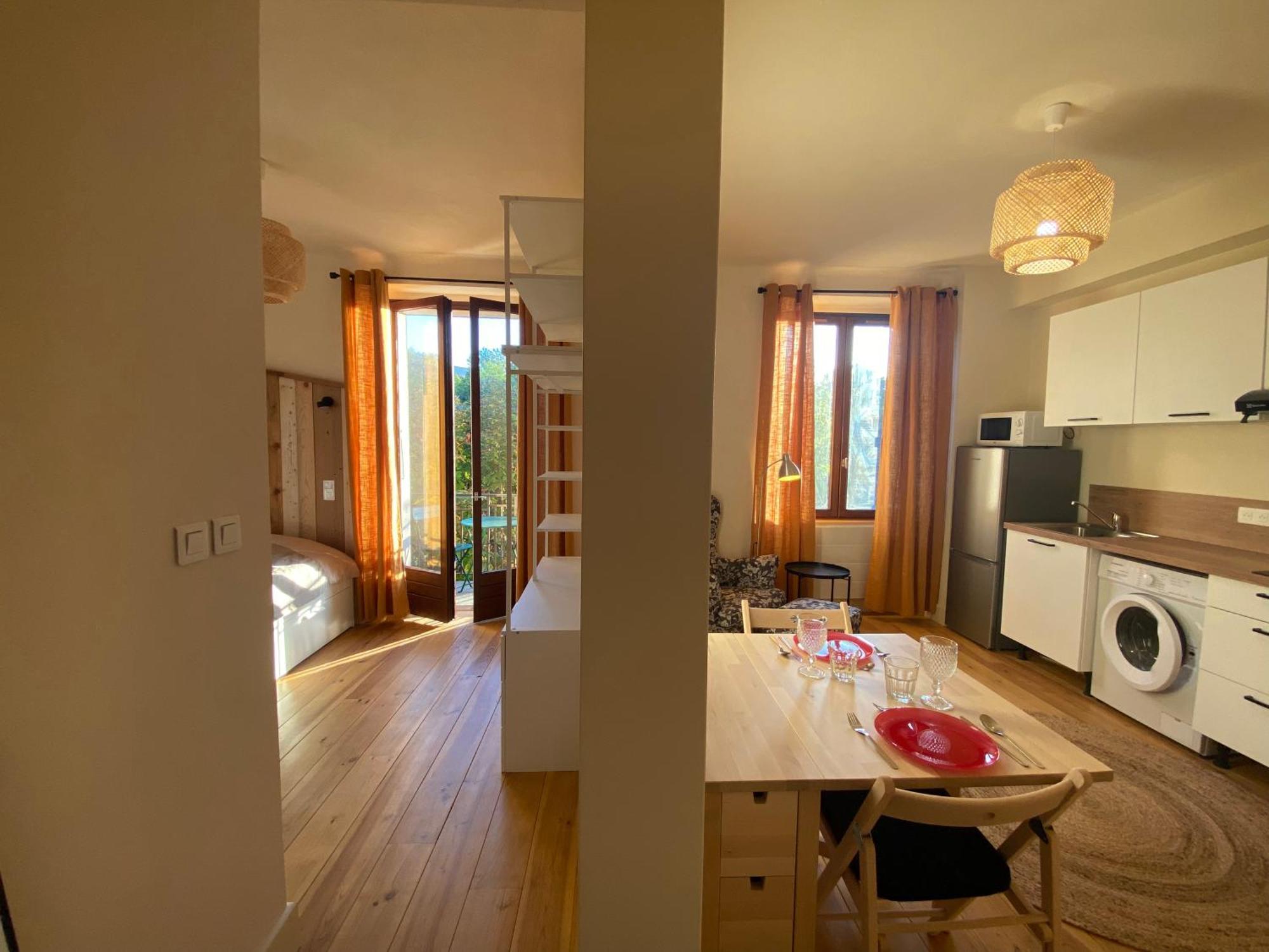 T2 Cocon Avec Balcon Et Parking Apartman La Roche-sur-Foron Kültér fotó